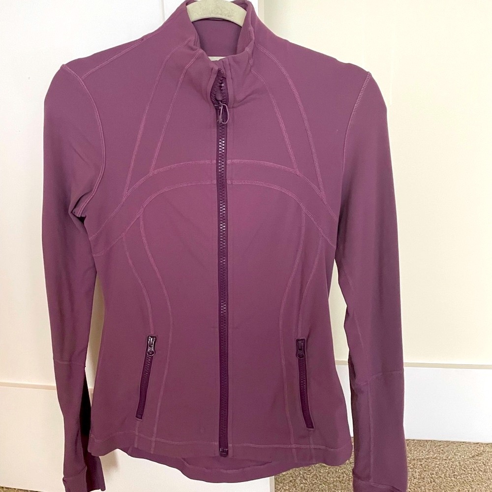 Lululemon Define size 6 jacket